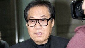 ‘그림 대작(代作)’ 사건 조영남, “미술계 관행” 주장 둘러싼 갑론을박