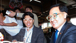 유영민 과기장관 “상상의 제품화 시대… 정책지원 적극 나설 것”