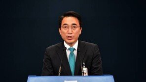 靑 “신고리 5·6호기 건설 재개 결정 존중”