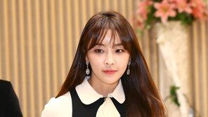 [동아포토]정유미 ‘가을입은 청순미인’