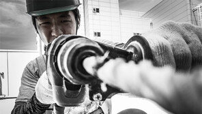 윤민섭作 ‘젊음’, 건설근로자 사진 대상