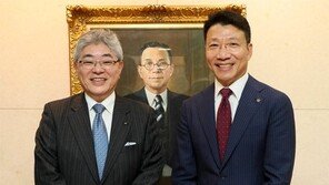 日 아사히신문 와타나베 사장 동아일보 방문