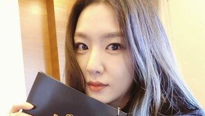 서지혜, SNS 근황 보니…시스루 완벽 소화 “향기를 나눠드릴게요♡”