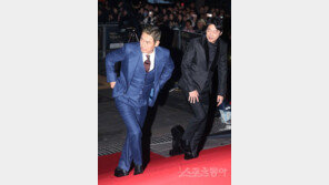 상복 터진 설경구…‘불한당’의 반전