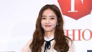 [동아포토]한채영 ‘오늘도 완벽 바비인형 미모’