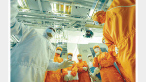 [혁신성장 기업]SK하이닉스, 기술혁신으로 메모리 반도체 ‘글로벌 2강’ 다져 