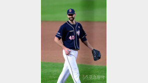 ‘한줄기 빛’ 니느님은 두산에 구원을 내릴까?