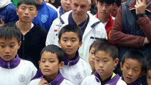 [청춘 in CHINA] 베이징에 뜬 왕년의 ‘판타지스타’ 바조