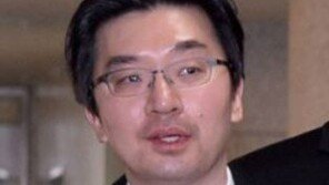 채명성 “朴 재판서 ‘문고리 측근’에 증언 부탁…안봉근·이재만 둘 다 안 나타나”