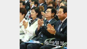 추미애 “국정원 상납, 단군 이래 최악의 도적질”…정우택 “역대 정권 다 했다”