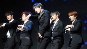 [동아포토]아스트로 쇼케이스 크레이지 섹시 쿨~