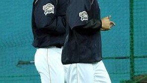 ‘레전드’ 박찬호-이승엽, 한 자리에…두 사람은 어떤 인연?