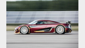 세계에서 가장 빠른 ‘괴물 슈퍼카’, 최고 시속 무려 ‘457.5km’