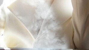 누아르와 멜로 사이… 어정쩡한데 이상하게 재미있네