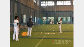 [강산의 미야자키 리포트] 훈련 효율 UP, 활기찬 한화 마무리캠프