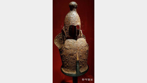 피로… 땀으로… 혼으로… 철의 세 얼굴