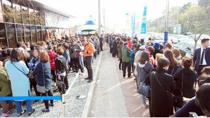 “규제 피한 막차 분양”… 본보기집 수천명씩 몰려