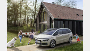 ‘그랜드 C4 피카소’ 연말까지 특별 프로모션