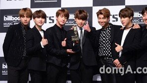 [연예뉴스 HOT5] 방탄소년단, 트위터 팔로어 1000만 돌파