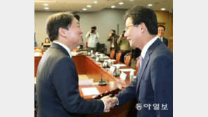 안철수, 유승민에 “새로운 개혁 파트너”…유승민 “국민의당 개혁 노력에 공감”