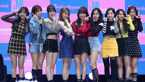 [연예뉴스 HOT5] 트와이스 일본 싱글, 플래티넘 인증