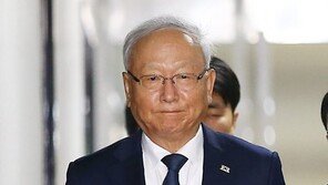 ‘朴 특활비 요구’ 이병호 전 국정원장만 기각, 이유 보니…
