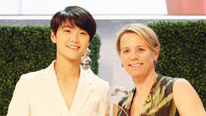 박성현 신인상 수상… 내친김에 전관왕 도전