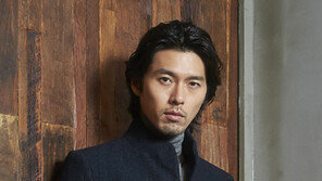 [인터뷰] 영화 ‘꾼’으로 돌아온 현빈, 그 새로움에 끌린다