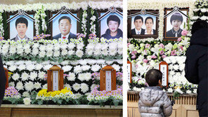 온가족 잃은줄 모른채… 영정 앞 뛰노는 8세 딸