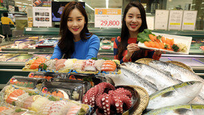 대형마트는 지금 ‘초밥 전성시대’