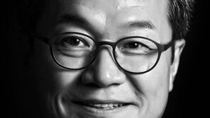 '정치호의 얼굴展’' 카메라 앞에 선 38人의 민낯, 그리고 인생