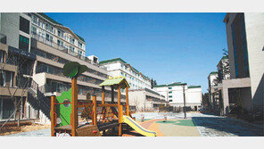 [화제의 분양현장]광폭테라스 갖춘 고급아파트… 최초 분양가서 최대 54% 할인