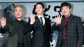 스타들이 ‘역모’에 가담한 이유는?