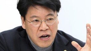 한국당 “해수부가 해수부 진상조사, ‘쇼(show)’…김영춘 장관 사퇴하라”