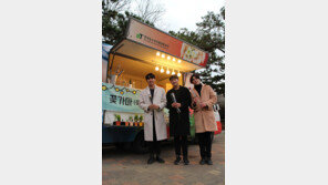 꽃 파는 ‘꽃보다 청춘’…꿈 실은 ‘플라워 트럭’