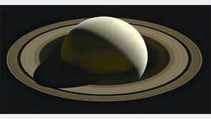 토성탐사선 ‘카시니호’가 보낸 마지막 선물