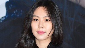 [연예뉴스 HOT5] ‘밤의 해변에서 혼자’ 김민희 또 여우주연상