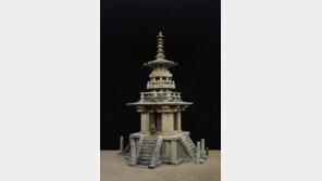 사진작가 양현모, 뉴욕서 탑 사진전 개최