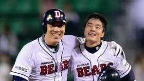 ‘프랜차이즈 스타’ 민병헌 떠나보낸 두산 팬들 “김현수는 꼭 잡아야” 간절
