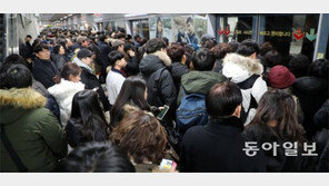 파업에 고장까지… 숨막히는 서울 지하철 9호선