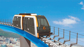 철거 위기 ‘월미은하레일’ 궤도차량으로 달린다