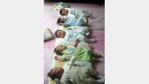 ‘月 10만원’ 아동수당, 누가 못 받나?…‘소득 상위 10%’