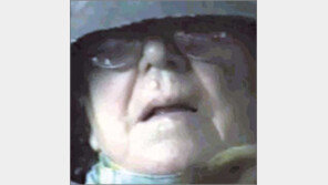 “나와 이별 후 행복했나요…잘가요, 쿠” 이구 영결식 멀리서 지켜본 줄리아 리