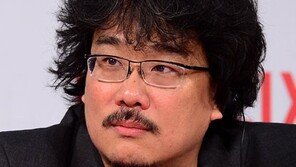 [연예뉴스 HOT5] 봉준호, 디렉터스컷 ‘올해의 감독상’