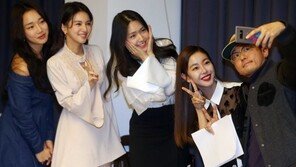 [동아포토]‘회사를 관두는 최고의 순간’ 미녀들