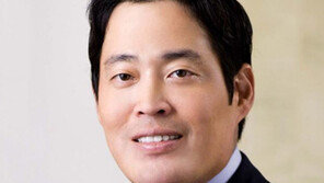 [오늘의 얼굴] 정용진 부회장 “주 35시간 근무 시행”