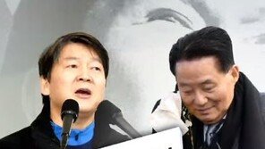 안철수 팬에 계란 맞은 박지원…安 “절대 있어서는 안될 일”