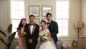 “어른이 된 나, 당신과 완벽히 닮아” 우효광♥추자현, 부모님 리마인드 웨딩화보 공개