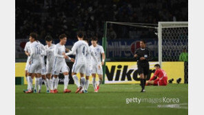 [동아시안컵]안데르센 북한 감독 “한국 축구 강해, 기회 만들기 어려웠다”