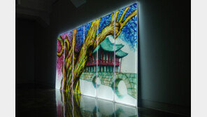 드로잉쇼와 라이팅아트의 향연…‘스토리아트 춘향’